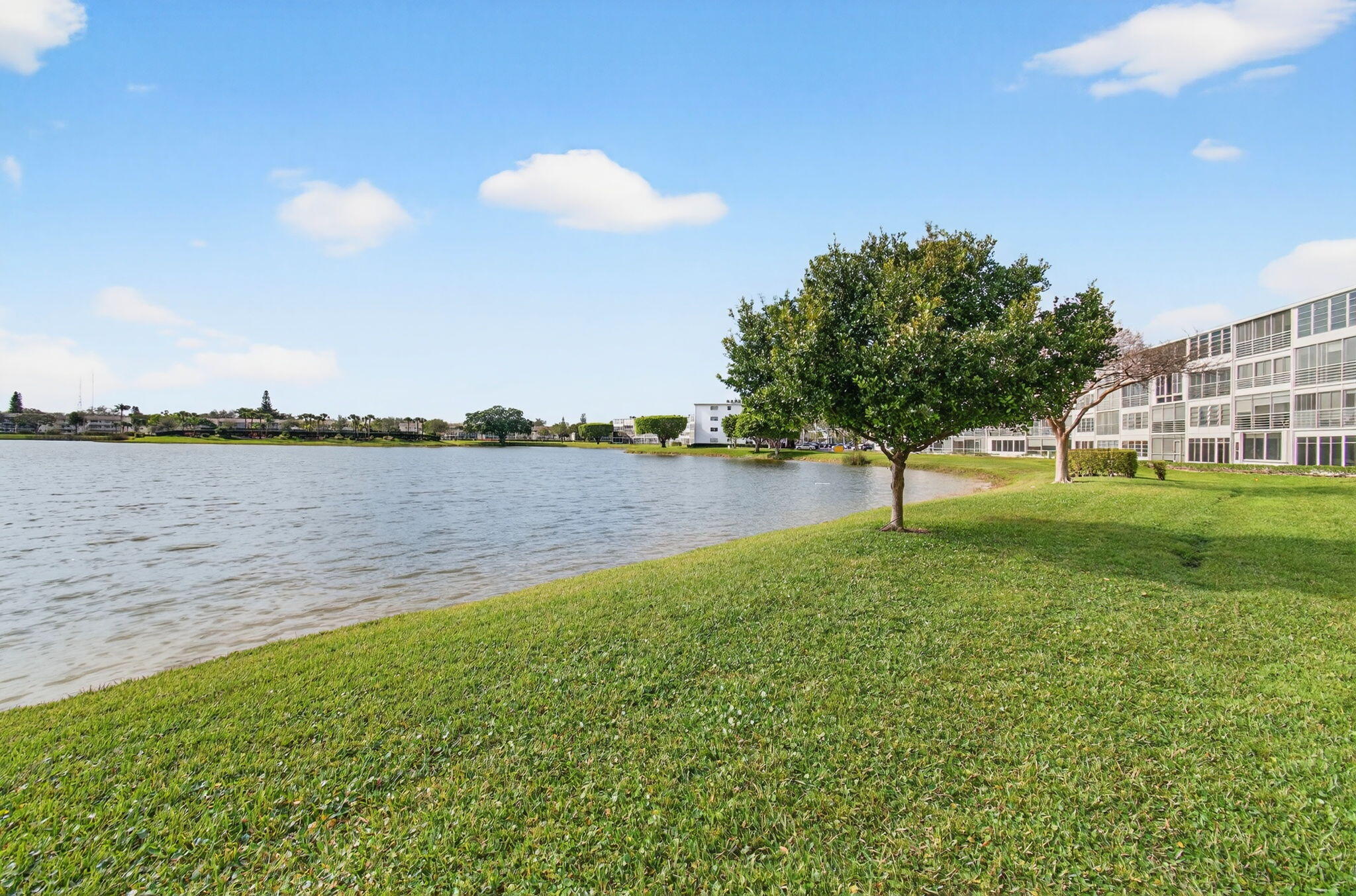 2035 Cornwall East Boca Raton, FL 33434 - Photo 36 of 105 60-web-or-mls-DSC_9561