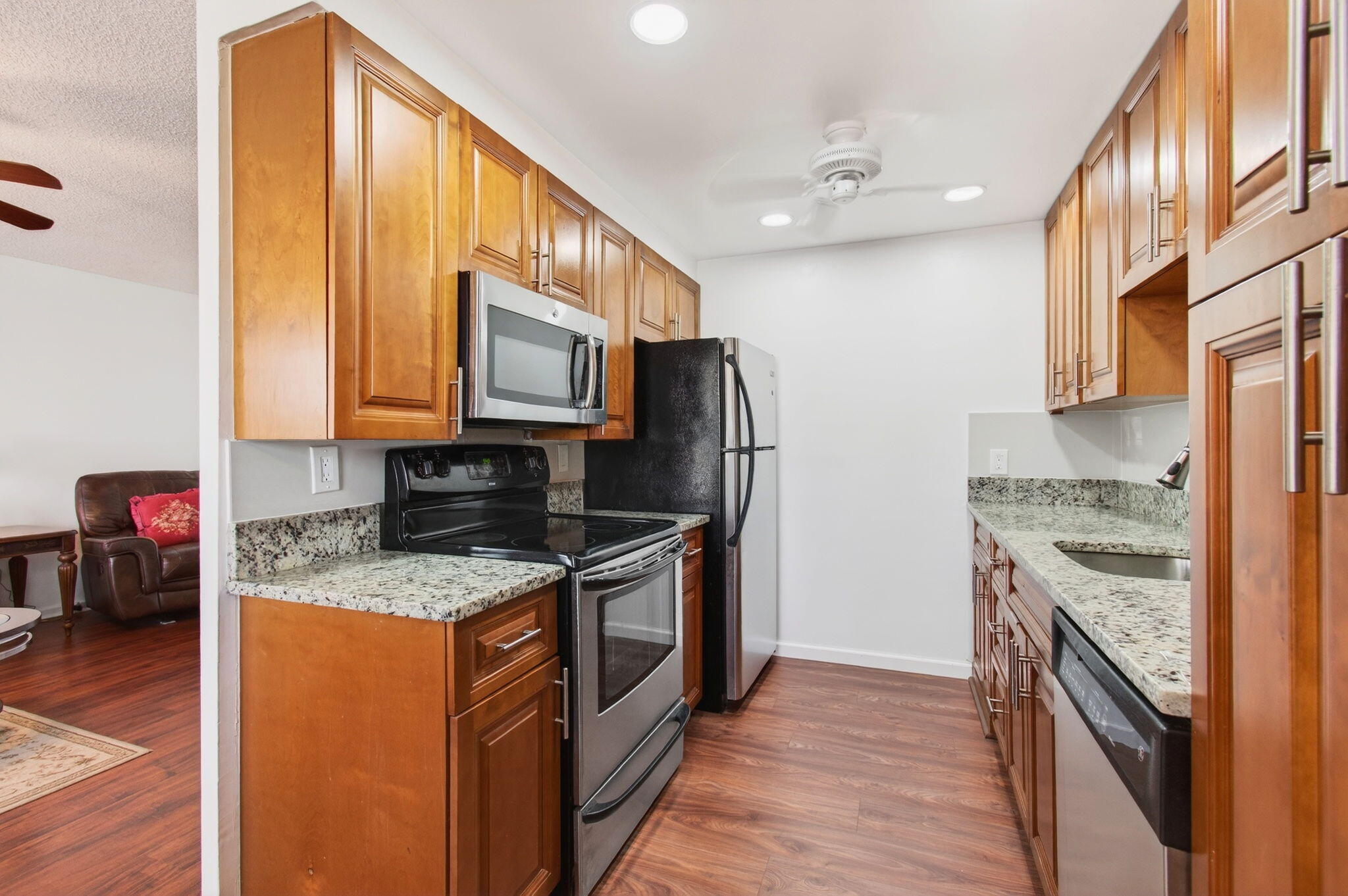 2035 Cornwall East Boca Raton, FL 33434 - Photo 5 of 105 23-web-or-mls-DSC_9790