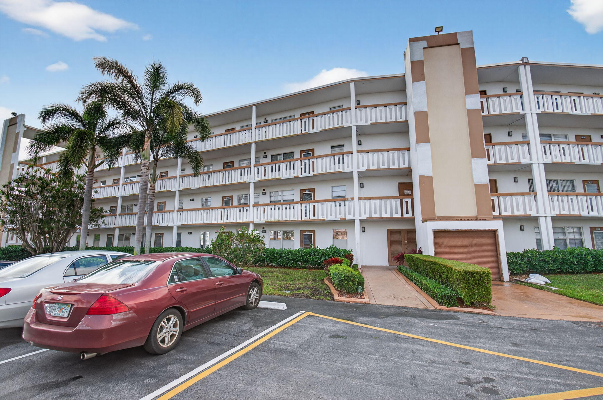 2035 Cornwall East Boca Raton, FL 33434 - Photo 53 of 105 4-web-or-mls-DSC_9525