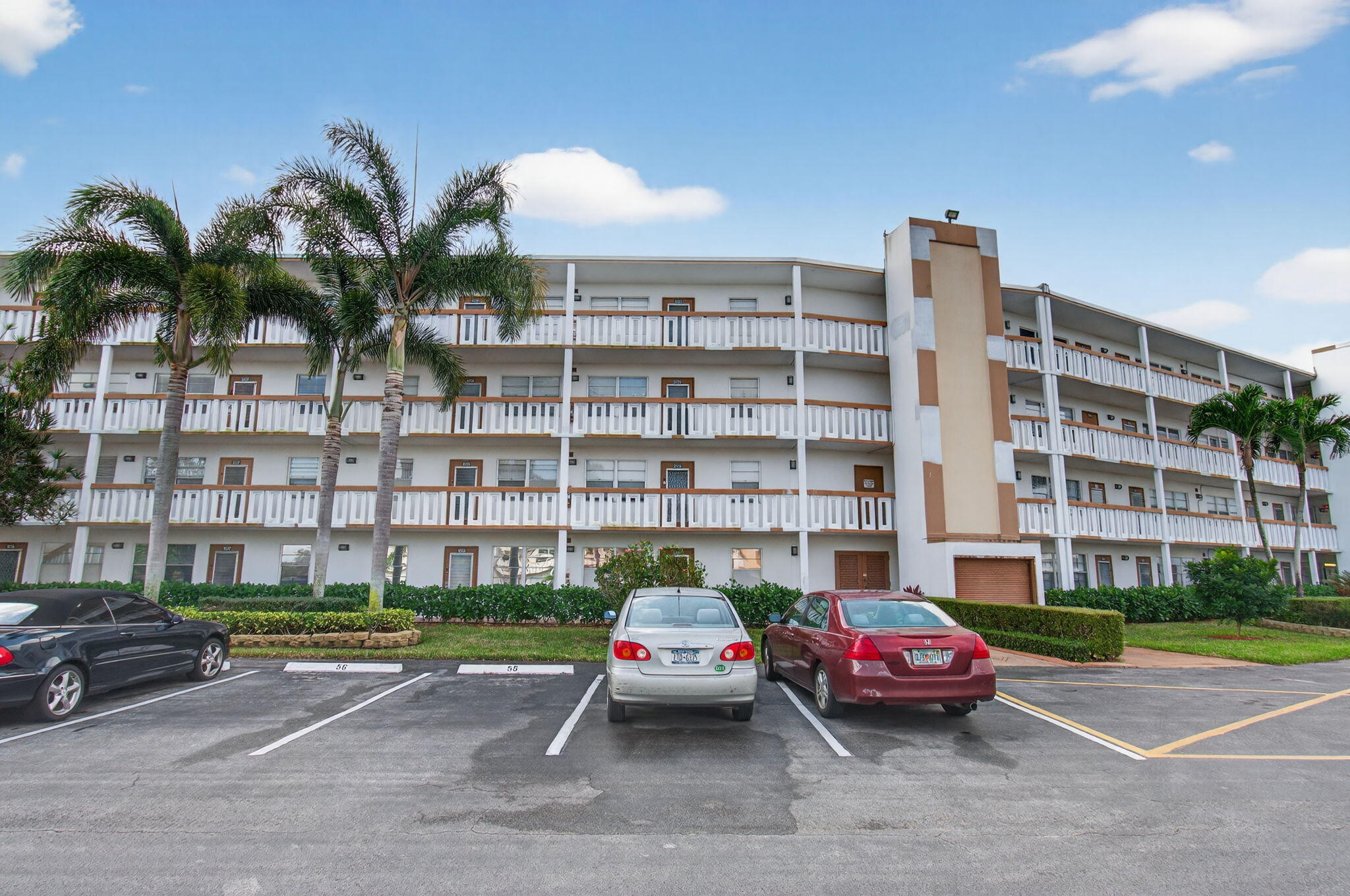 2035 Cornwall East Boca Raton, FL 33434 - Photo 54 of 105 5-web-or-mls-DSC_9535