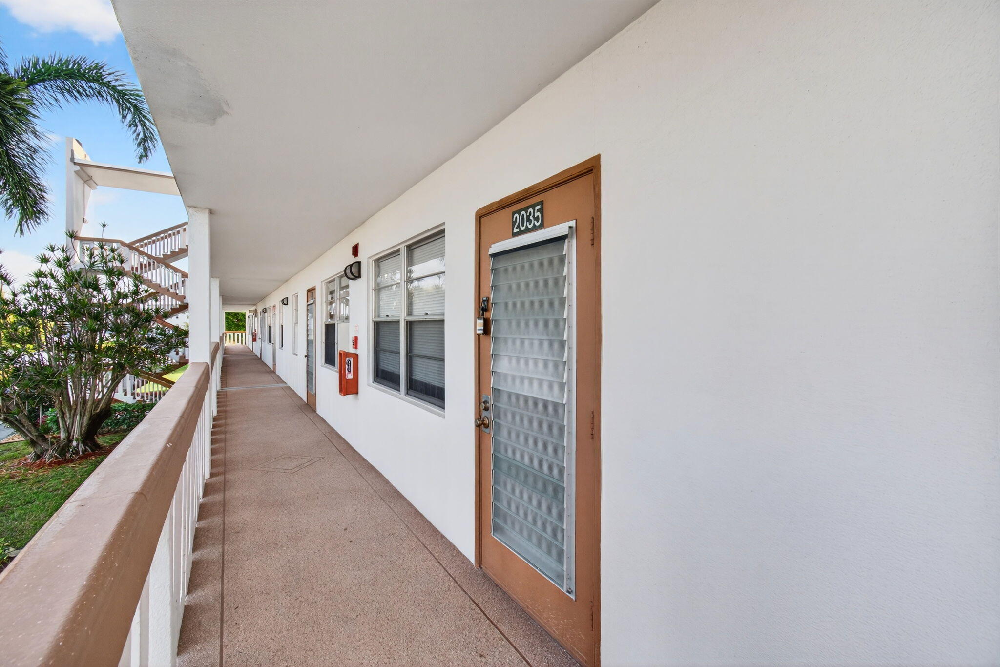 2035 Cornwall East Boca Raton, FL 33434 - Photo 62 of 105 13-web-or-mls-DSC_9654