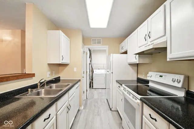 $230,000 | 12598 Tennyson Lane, Unit 102, Carmel, IN 46032