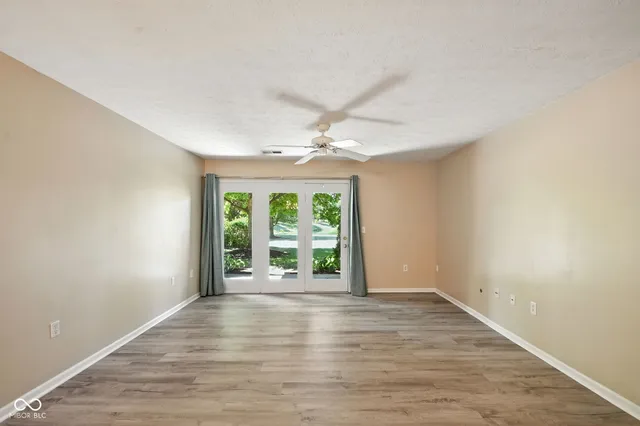 $230,000 | 12598 Tennyson Lane, Unit 102, Carmel, IN 46032