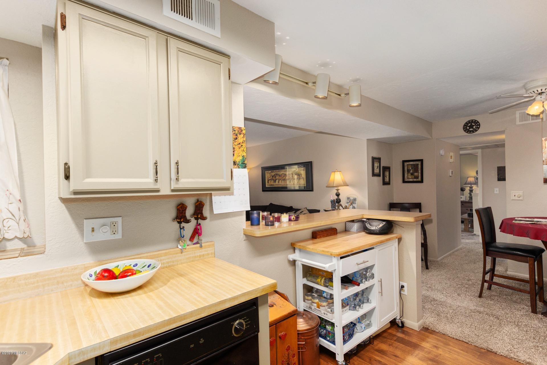 2182 North Pantano Road, Unit 137 Tucson, AZ 85715 - Photo 6 of 40 Gallery Image 6