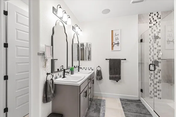 $729,500 | 2897 Margot Lane, Turlock, CA 95382
