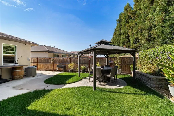 $729,500 | 2897 Margot Lane, Turlock, CA 95382
