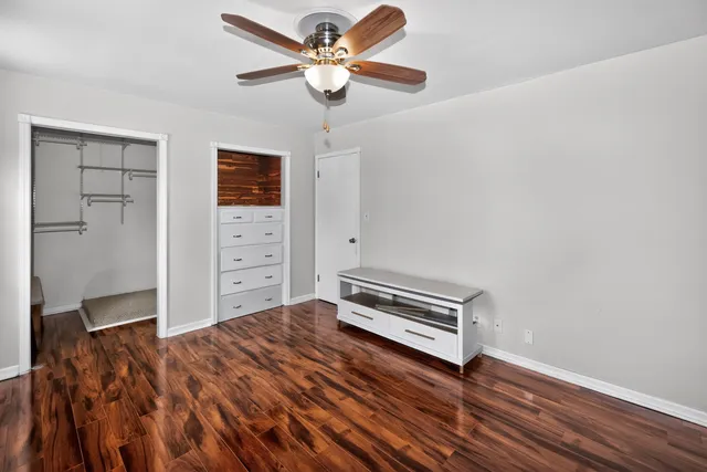 $224,900 | 228 Wolf Drive, Unit 3, Dousman, WI 53118