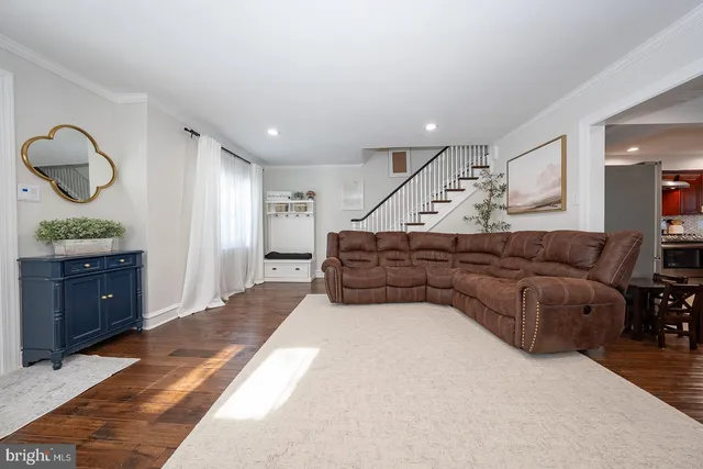 $3,000 | 227 East Hathaway Lane, Havertown, PA 19083