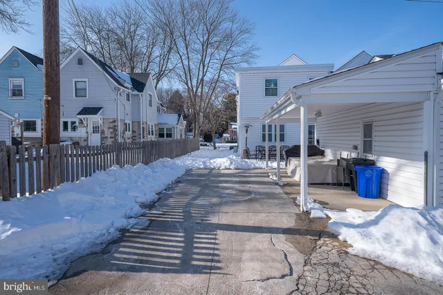 $3,000 | 227 East Hathaway Lane, Havertown, PA 19083