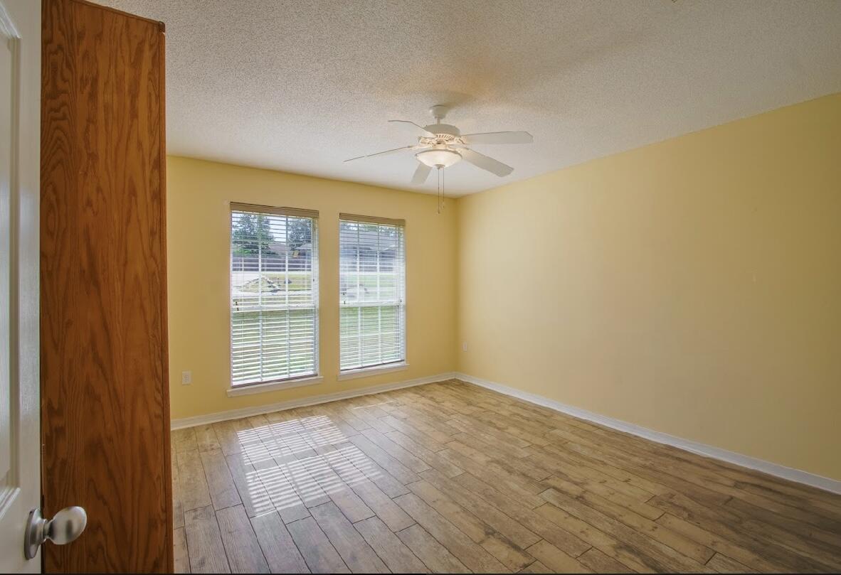 232 Raptor Drive Crestview, FL 32536 - Photo 38 of 42 a view of an empty room with a window