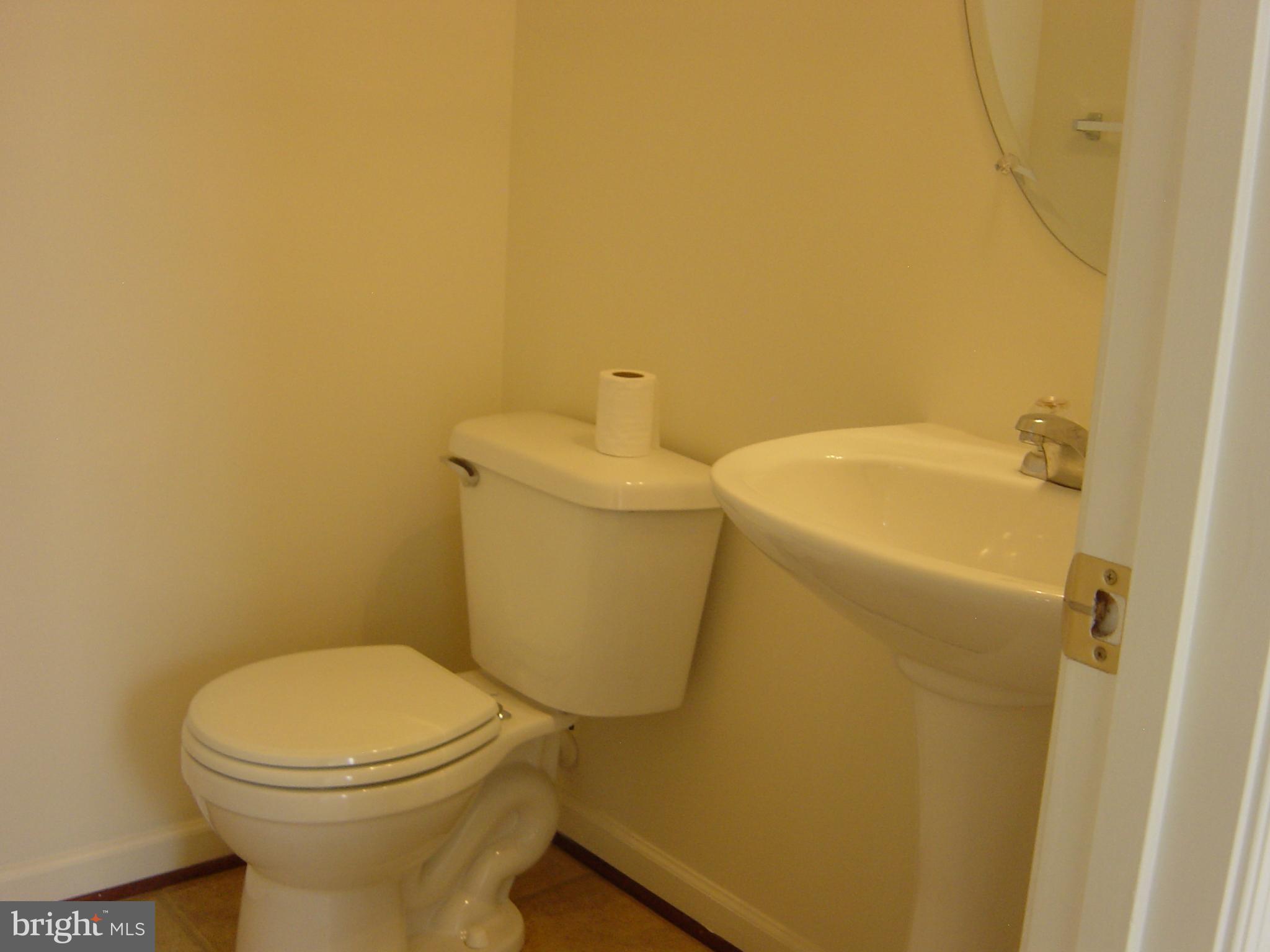 804 Lowe Road Middle River, MD 21220 - Photo 9 of 27 Half bath on main level