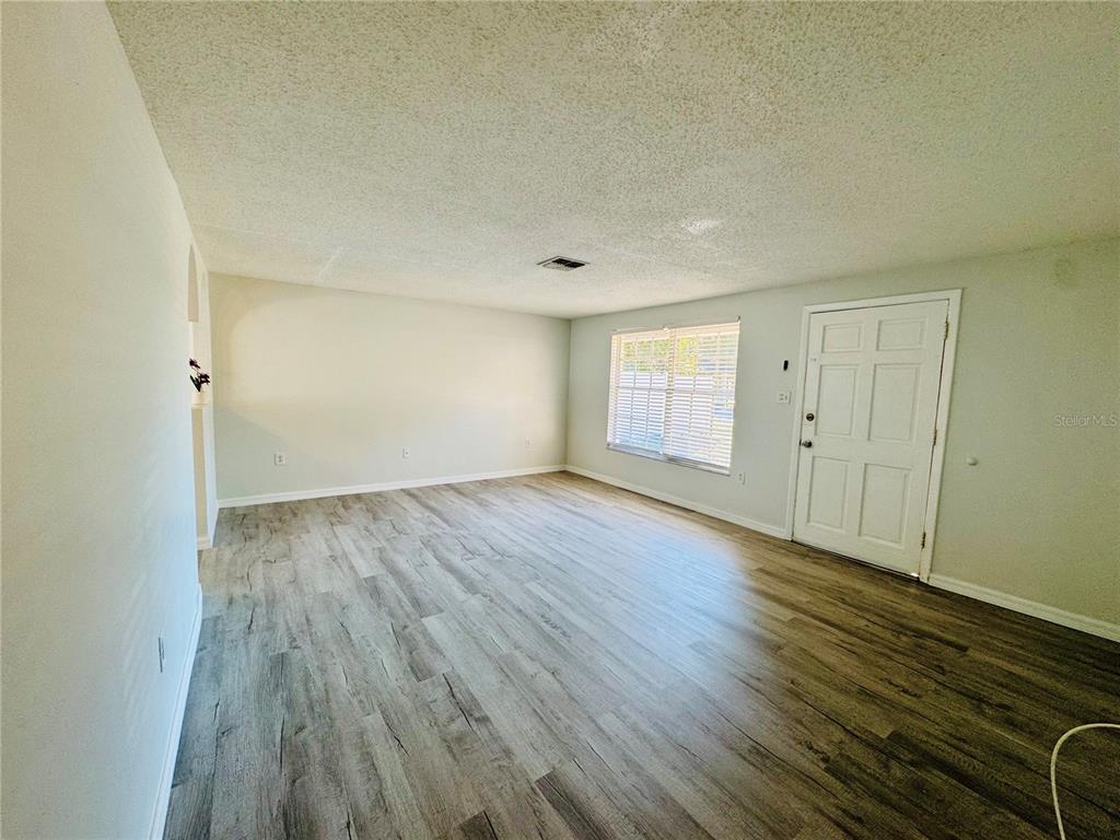 7116 Green Street New Port Richey, FL 34652 - Photo 5 of 18