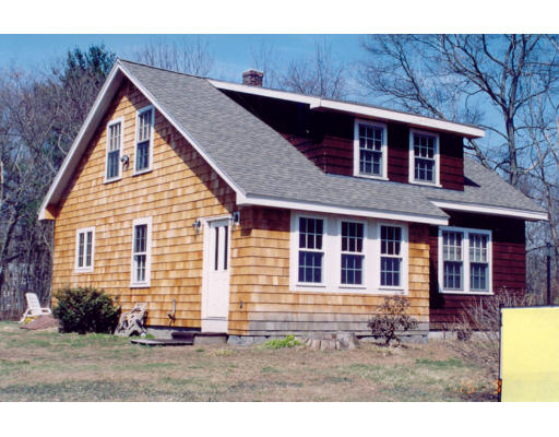 186 Baldwin Road Billerica, MA 01821 - Photo 1 of 1 a view front of house with entertaining space