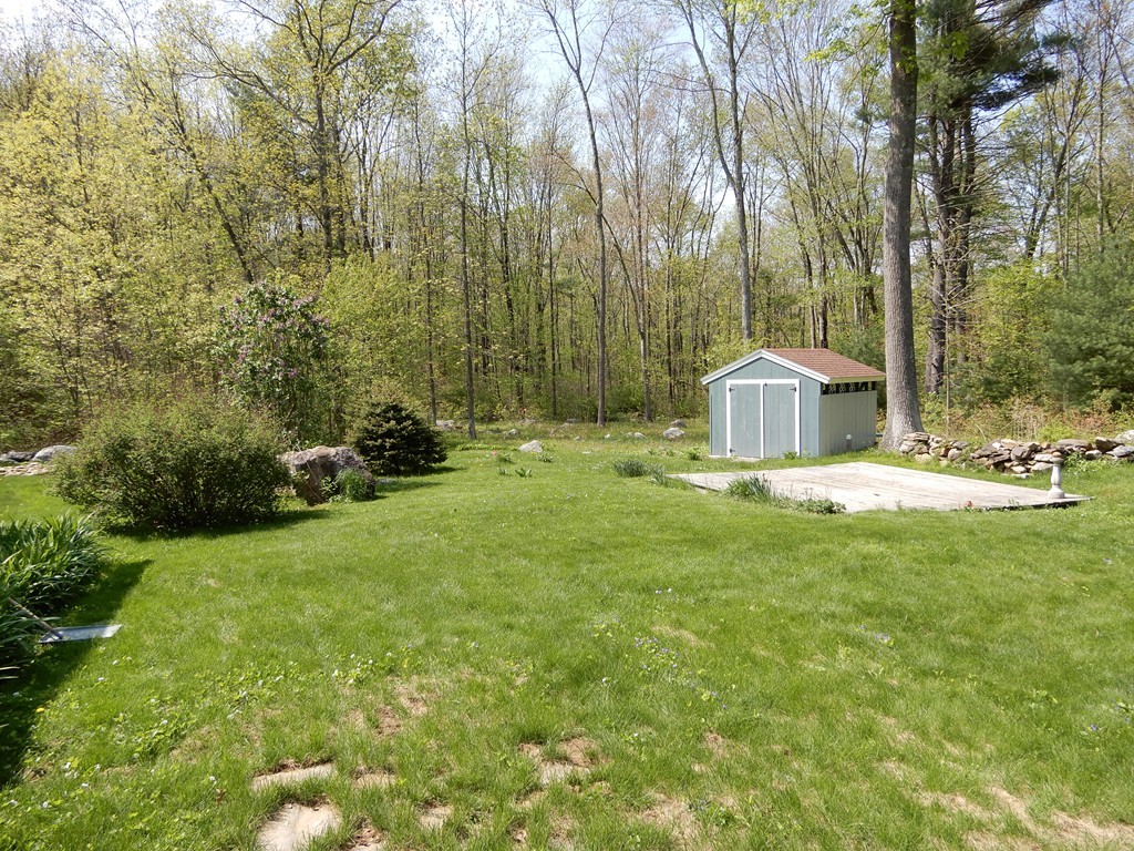 187 Oakham Road North Brookfield, MA 01535 - Photo 8 of 28