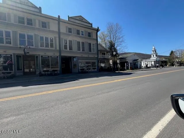 $300,000 | 5359 Highway 23, Windham, NY 12496