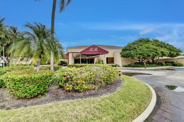 $285,000 | 1301 Northwest 23rd Lane, Delray Beach, FL 33445