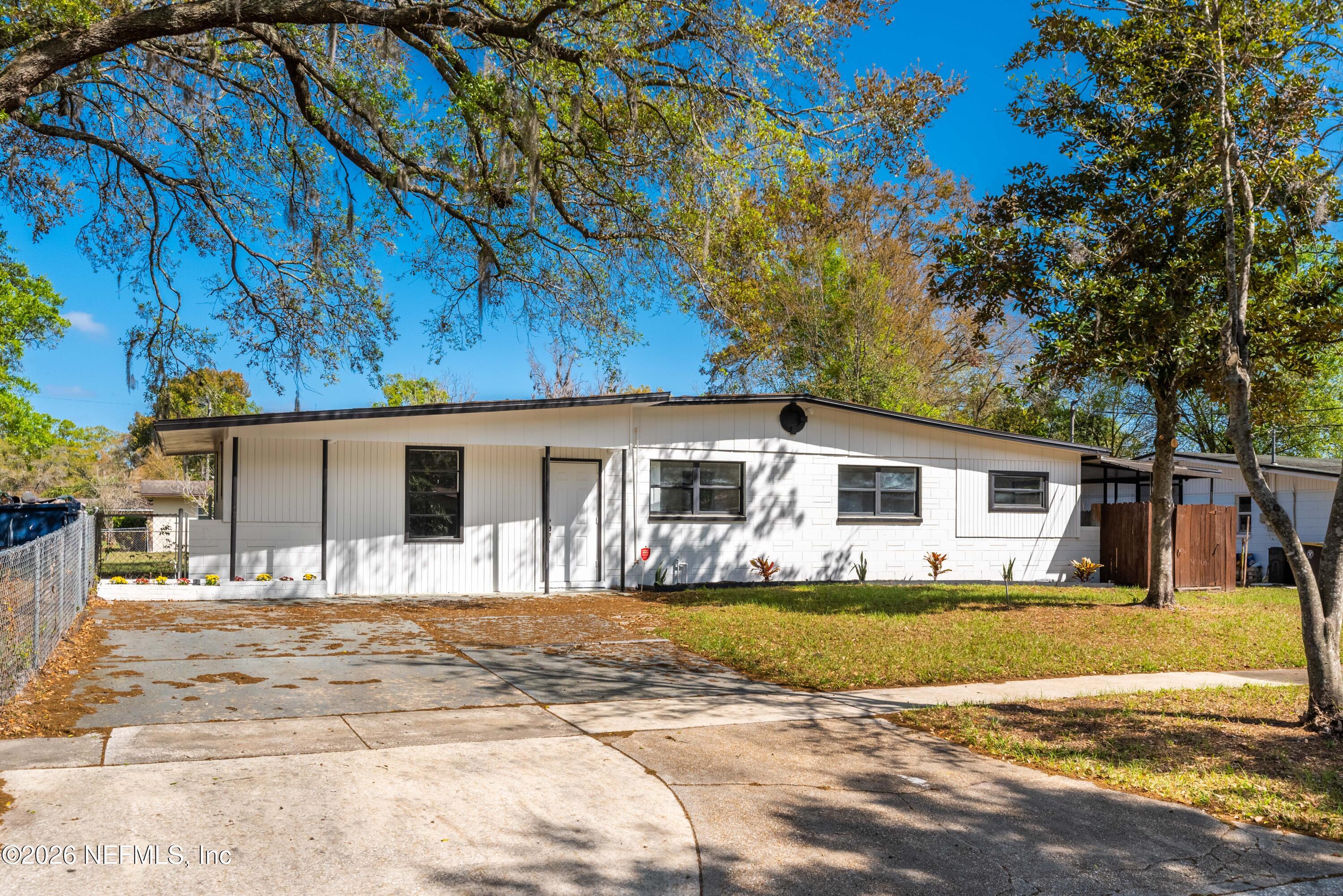 7541 Strato Road Jacksonville, FL 32210 - Photo 3 of 32 7541 Strato Rd-3