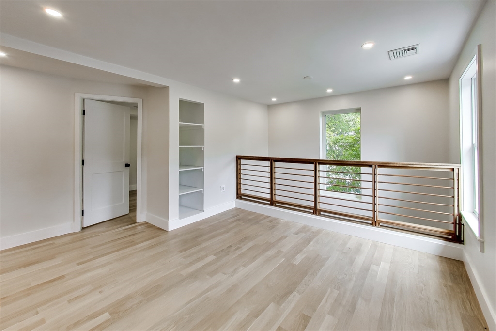 52 Middlesex Street, Unit 52 Winchester, MA 01890 - Photo 12 of 41