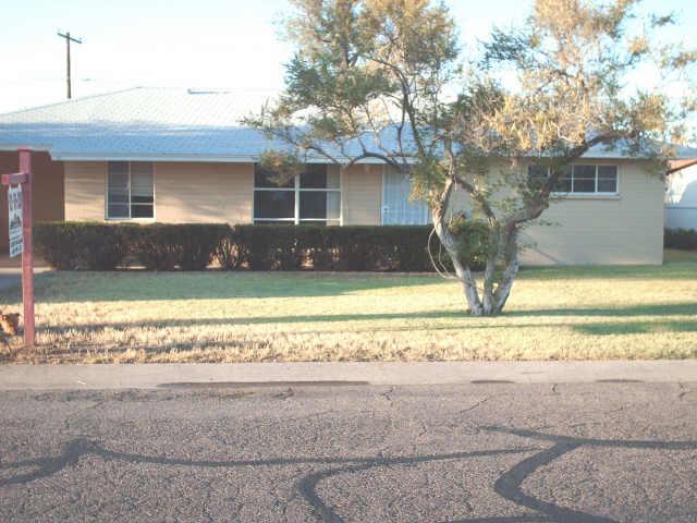 112 West Harwell Rd. Phoenix, AZ 85041 - Photo 1 of 3 Primary Photo