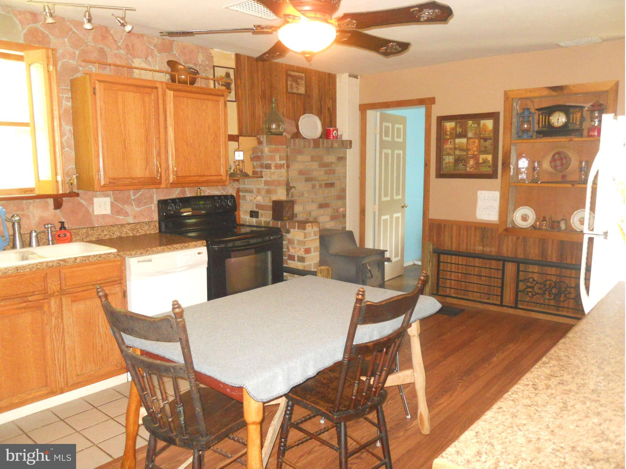 1517 Brehm Road Westminster, MD 21157 - Photo 4 of 15 Kitchen