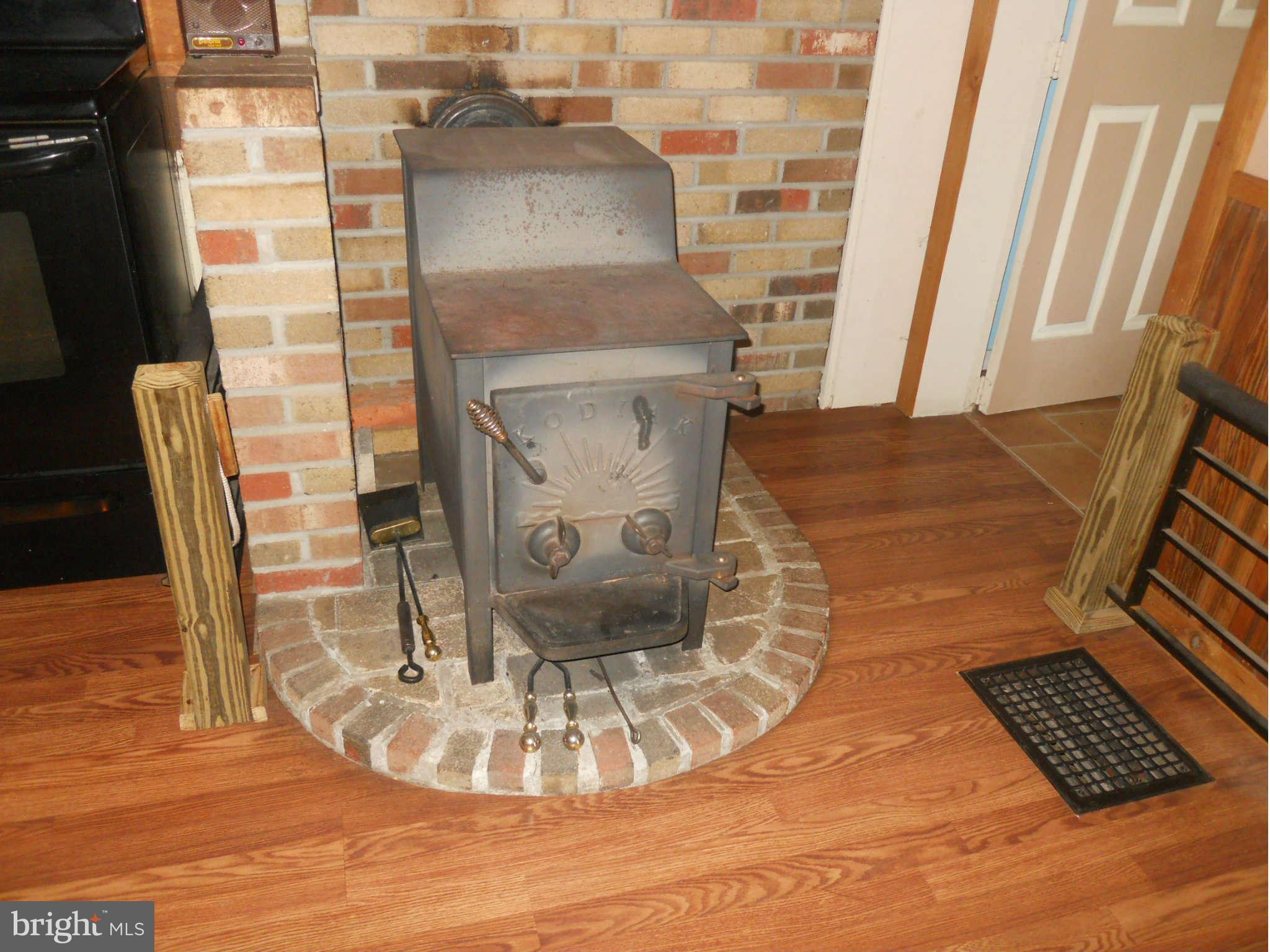 1517 Brehm Road Westminster, MD 21157 - Photo 5 of 15 Interior General