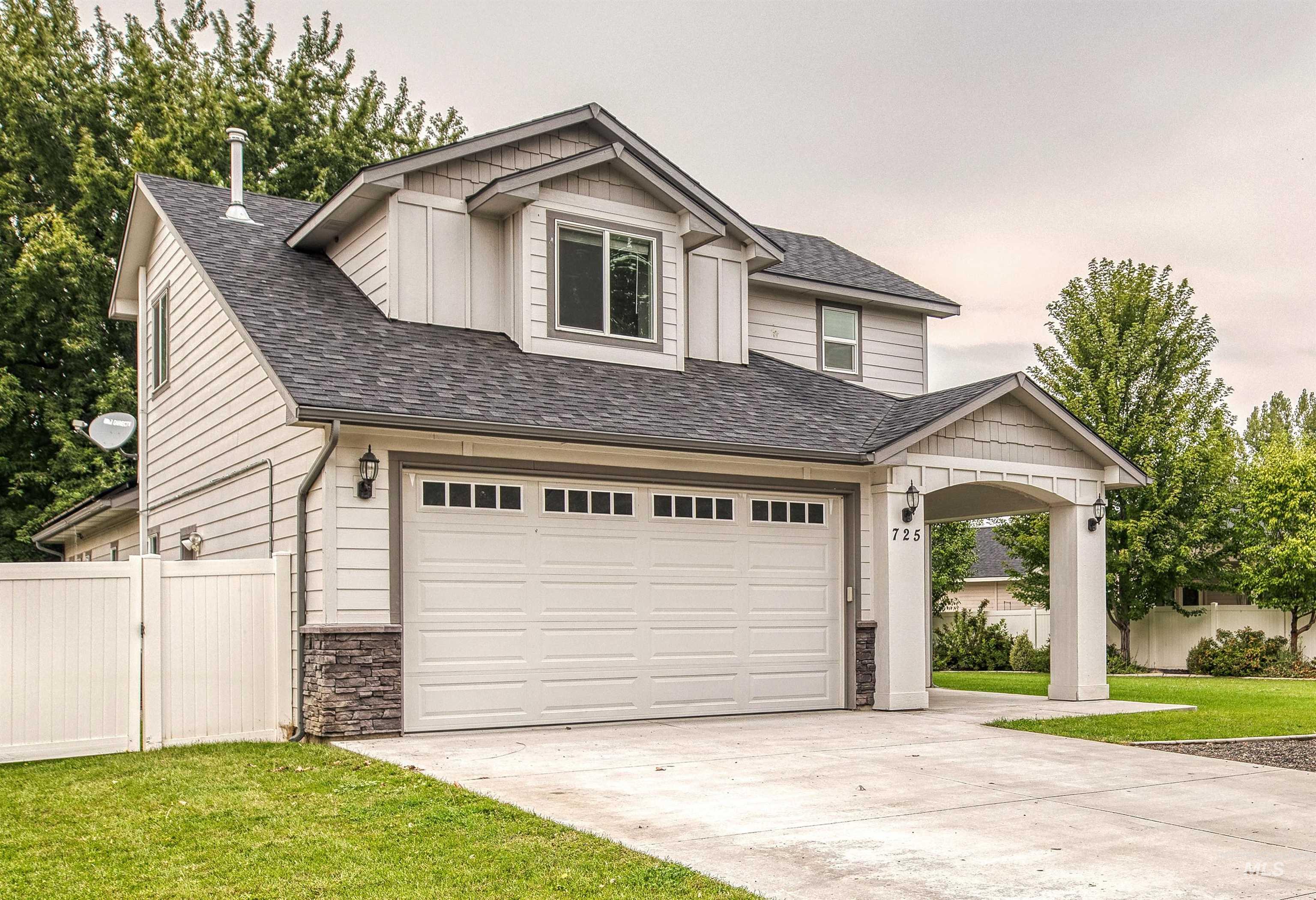 725 Lilac Street Fruitland, ID 83619 - Photo 1 of 1