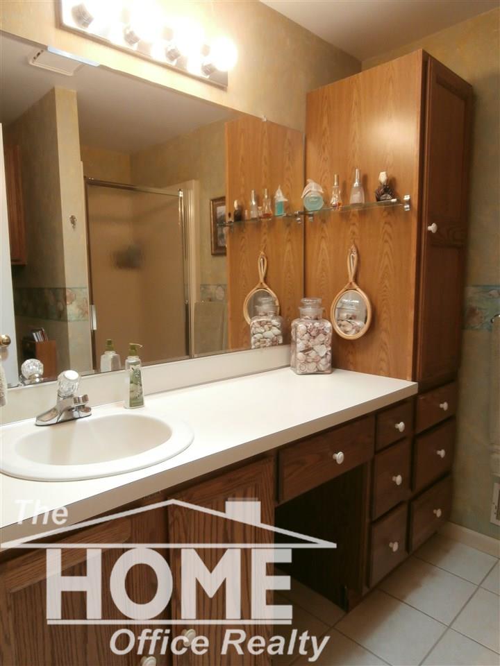 2860 Lyons Road Owosso, MI 48867 - Photo 25 of 37