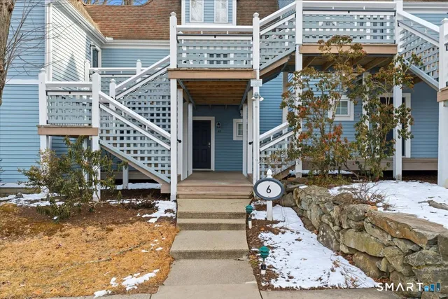 $209,000 | 611 Old Pond Lane, Unit 611, Norwich, CT 06360