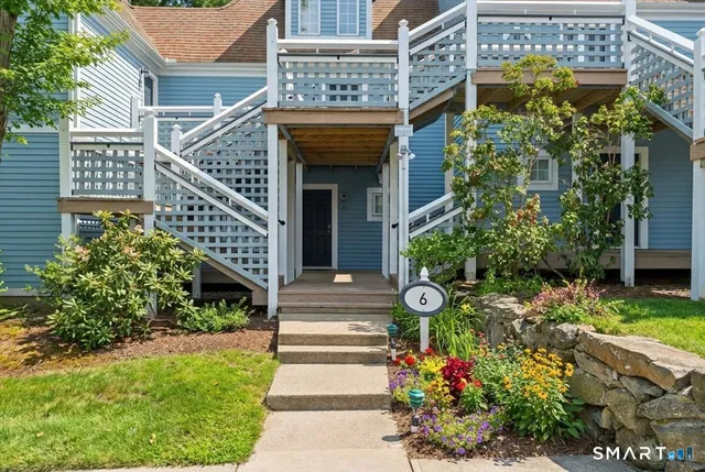 $209,000 | 611 Old Pond Lane, Unit 611, Norwich, CT 06360