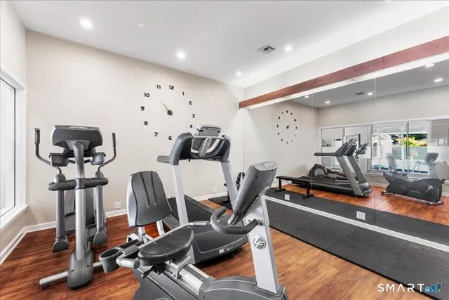 $209,000 | 611 Old Pond Lane, Unit 611, Norwich, CT 06360