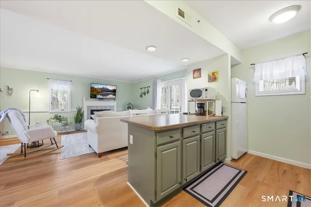 $209,000 | 611 Old Pond Lane, Unit 611, Norwich, CT 06360