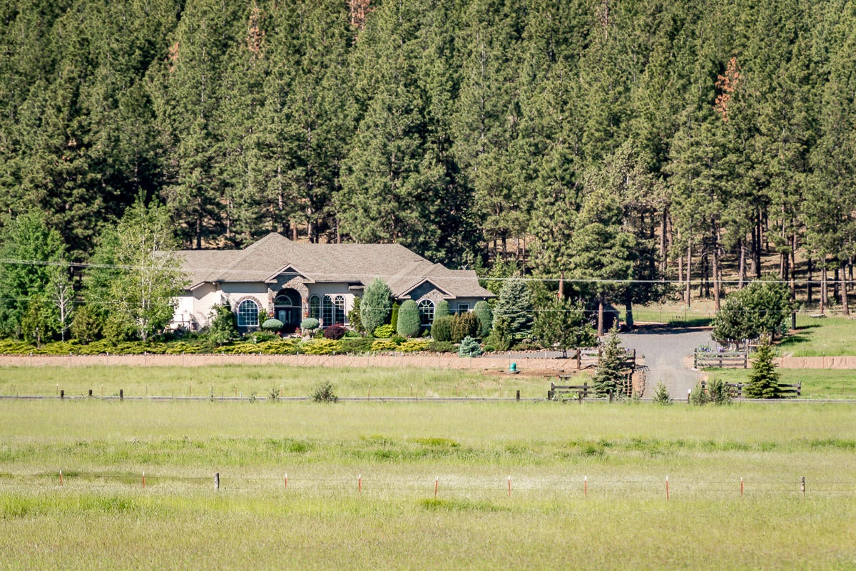 9996 West Langell Valley Road Bonanza, OR 97623 - Photo 5 of 45 9996WLangellValley-BGP-MLS-2321