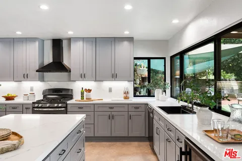 $1,399,999 | 2231 Willowpark Court, Thousand Oaks, CA 91362