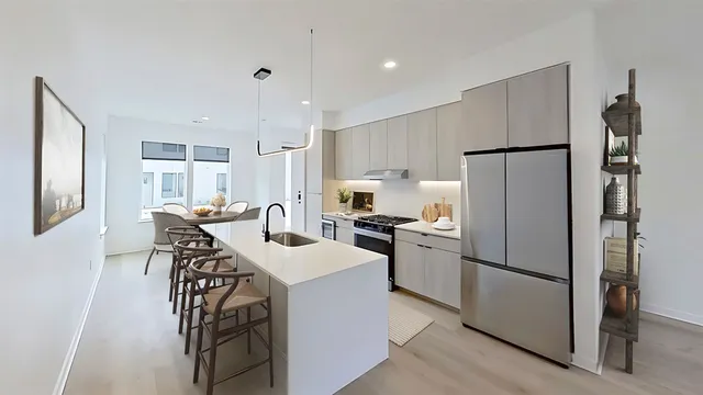 $3,500 | 1941 Sawdust Road, Unit 134, The Woodlands, TX 77380