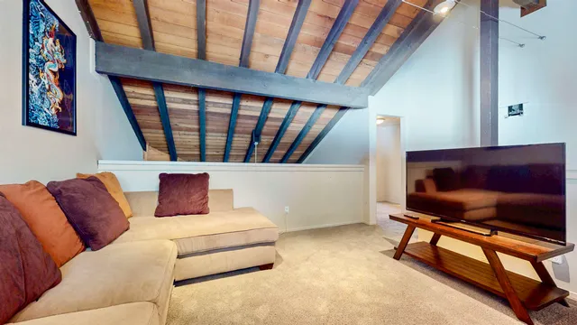 $739,000 | 167 Meadow Lane, Unit 70, Mammoth Lakes, CA 93546