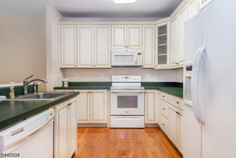 67 Ridgeview Lane Mount Arlington, NJ 07856 - Photo 4 of 14