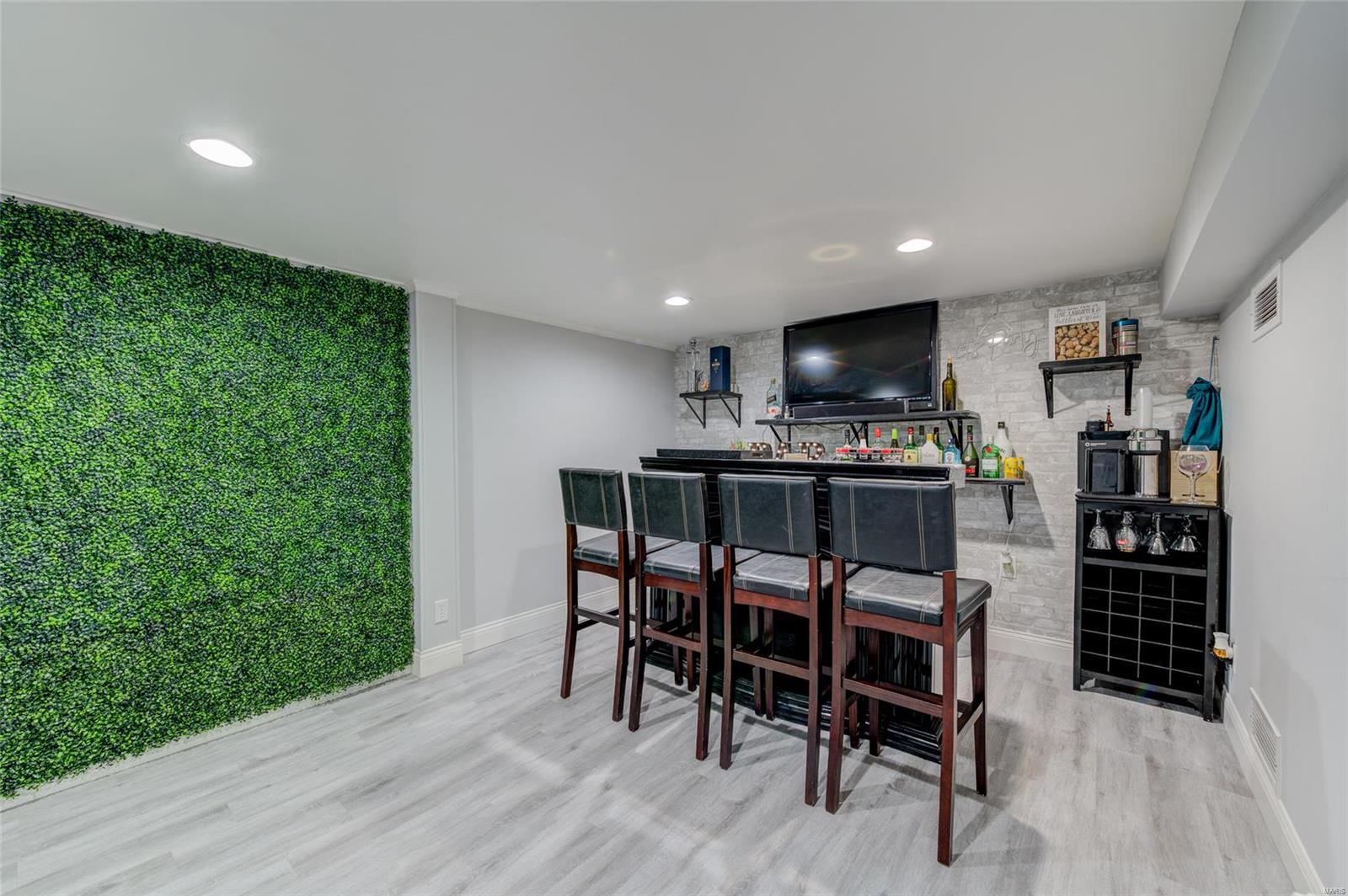 4422 Pegasus Drive St. Louis, MO 63129 - Photo 20 of 28