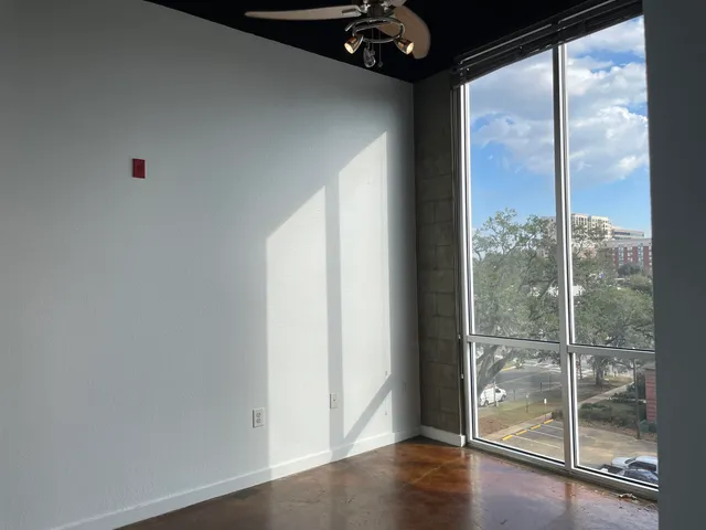 $1,650 | 420 North Adams Street, Unit 305, Tallahassee, FL 32301