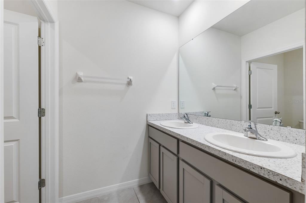 30935 Penny Surf Loop Wesley Chapel, FL 33545 - Photo 26 of 43