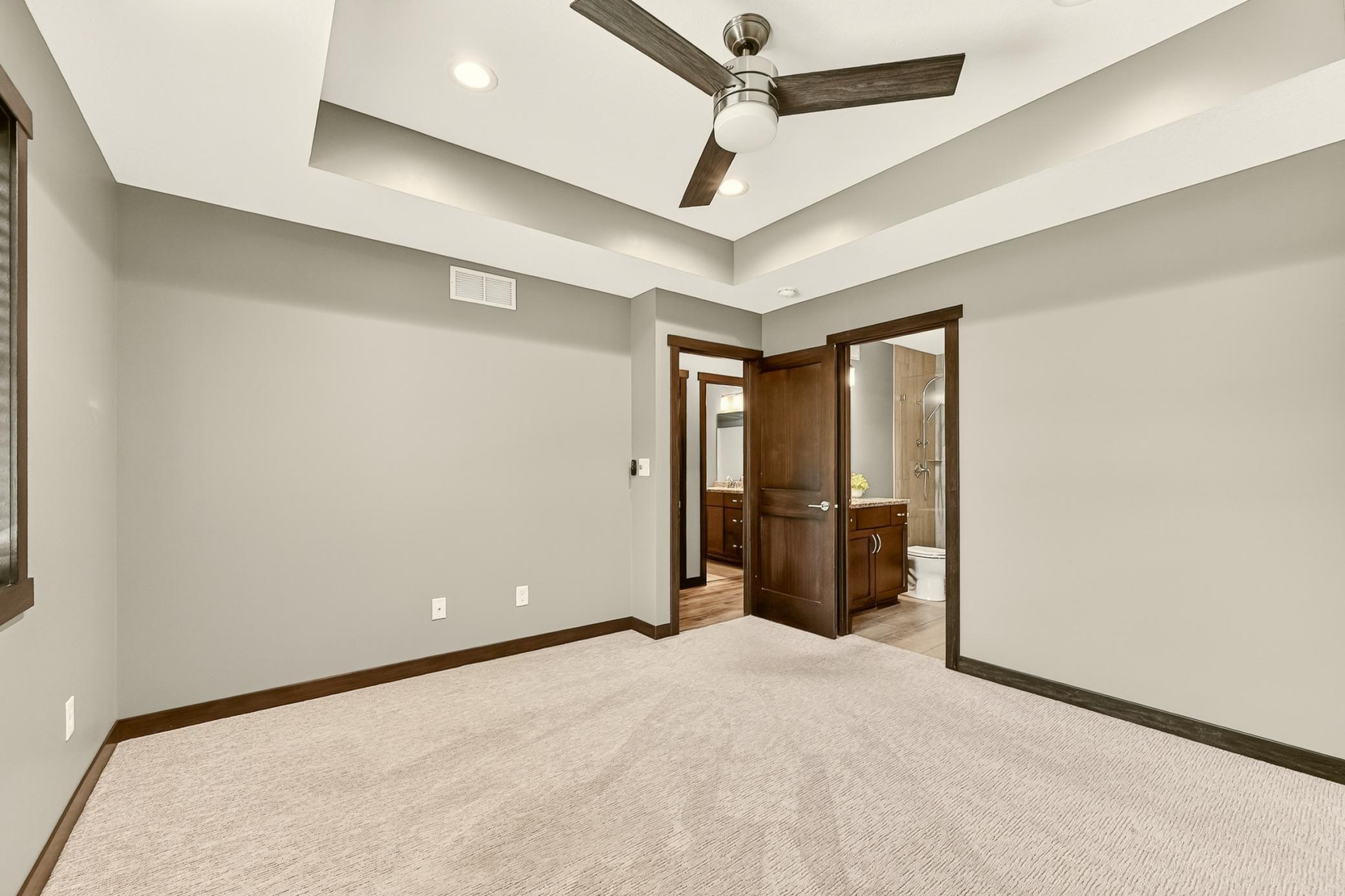 3402 Ridgeline Drive Southeast Rochester, MN 55904 - Photo 15 of 32