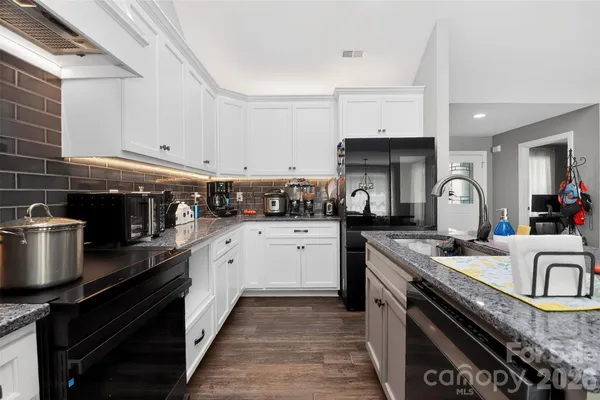 $575,000 | 110 East Sunset Drive, Locust, NC 28097