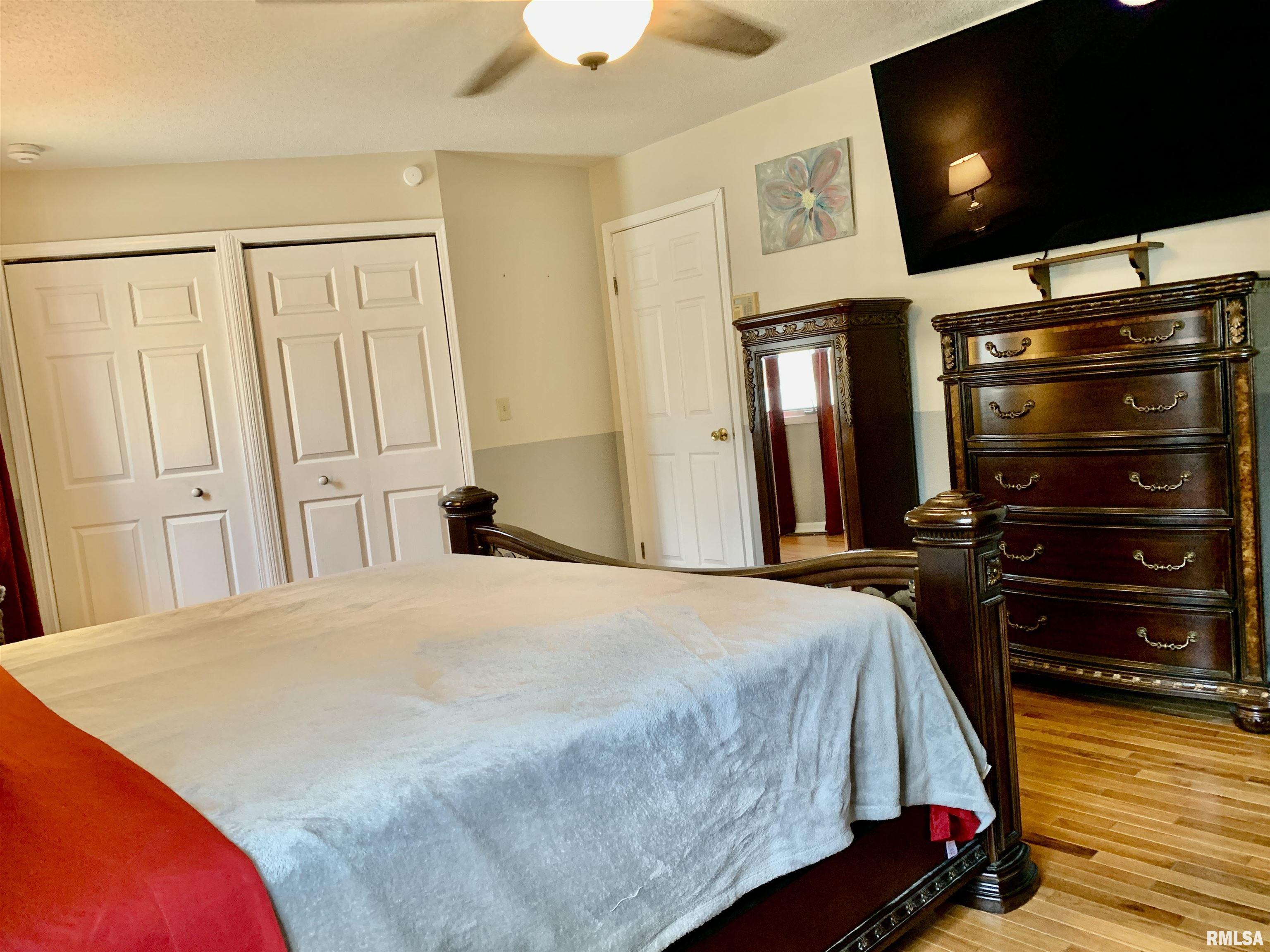 309 West Vandalia Road Jacksonville, IL 62650 - Photo 48 of 71