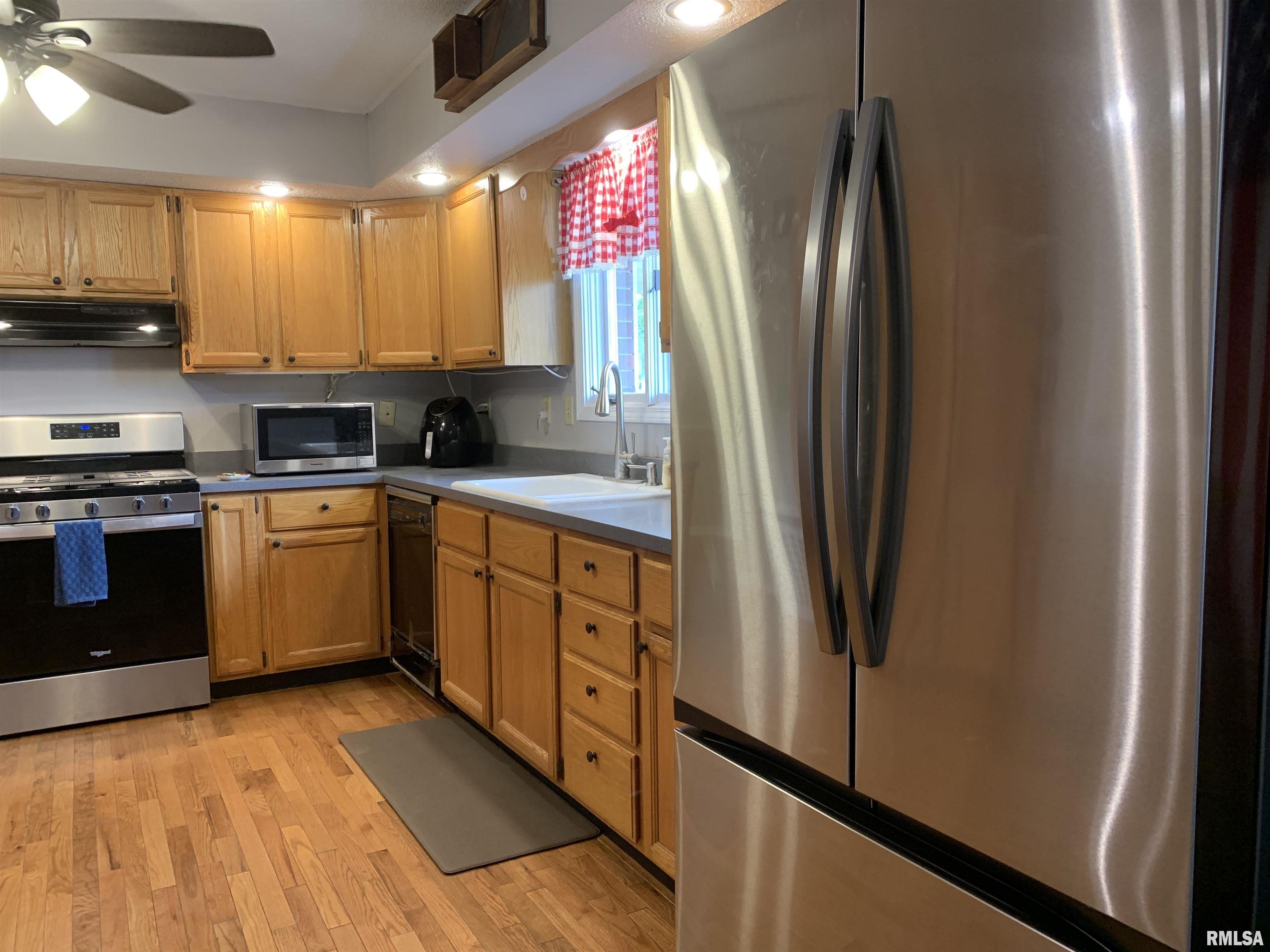 309 West Vandalia Road Jacksonville, IL 62650 - Photo 59 of 71