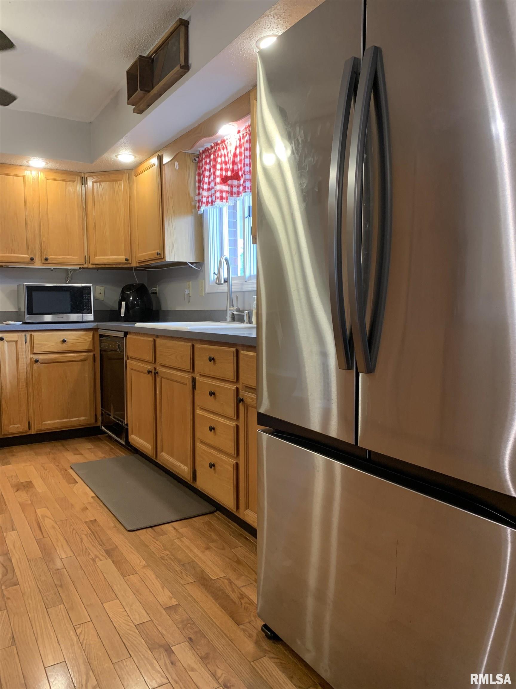 309 West Vandalia Road Jacksonville, IL 62650 - Photo 60 of 71