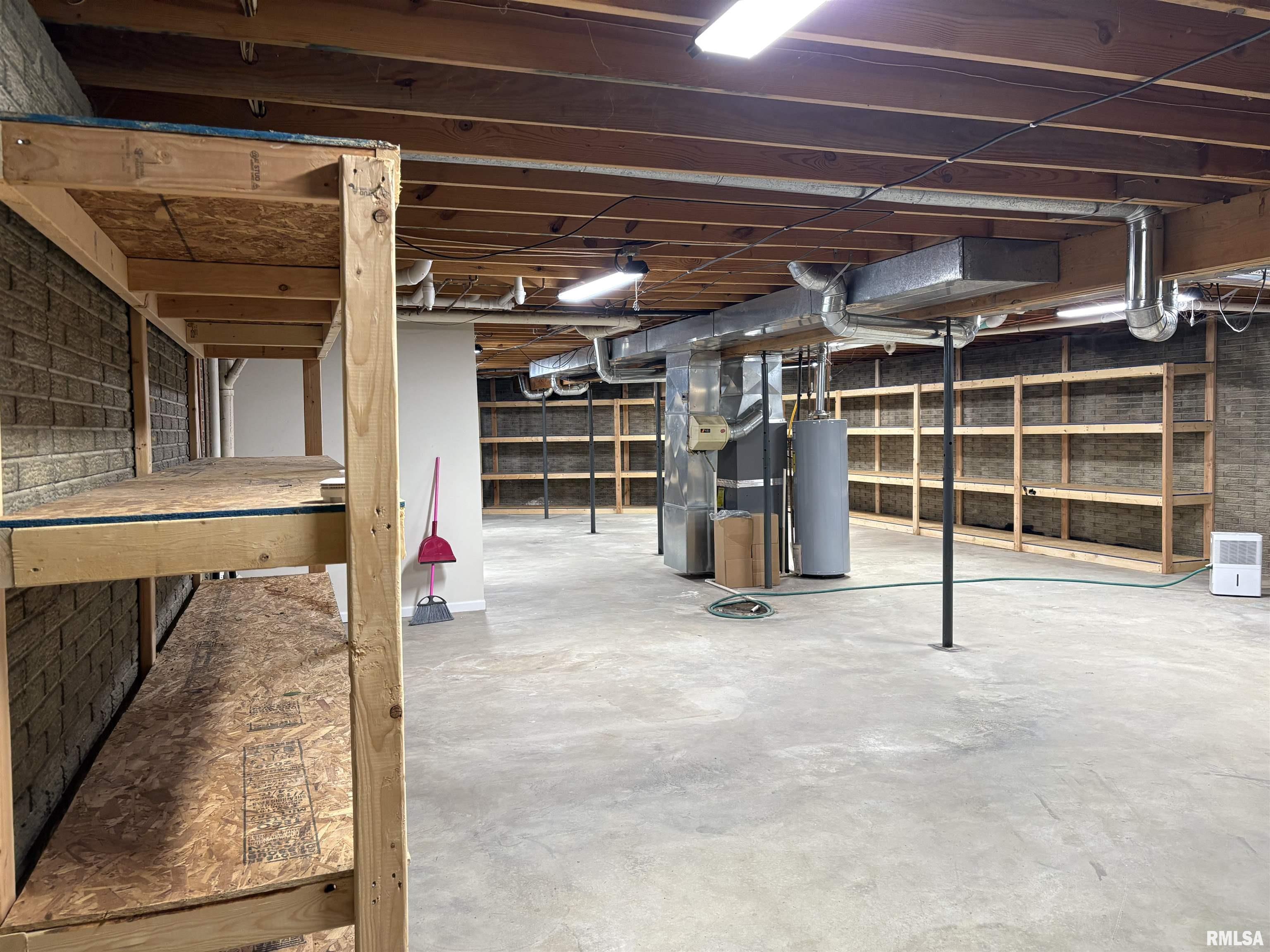 309 West Vandalia Road Jacksonville, IL 62650 - Photo 65 of 71