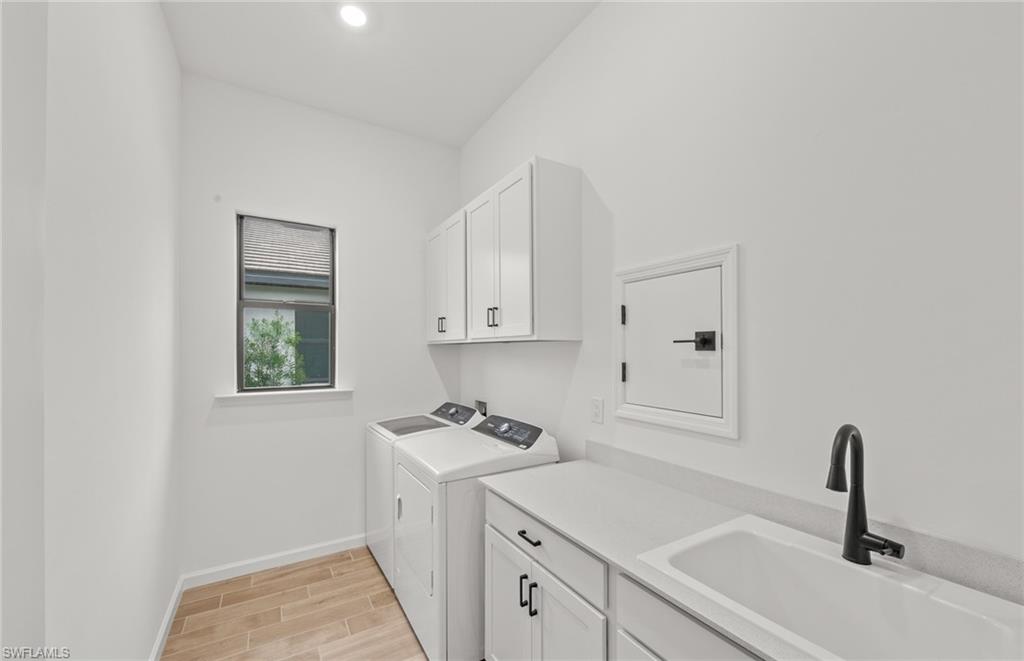 2107 Freemont Way Naples, FL 34120 - Photo 18 of 34