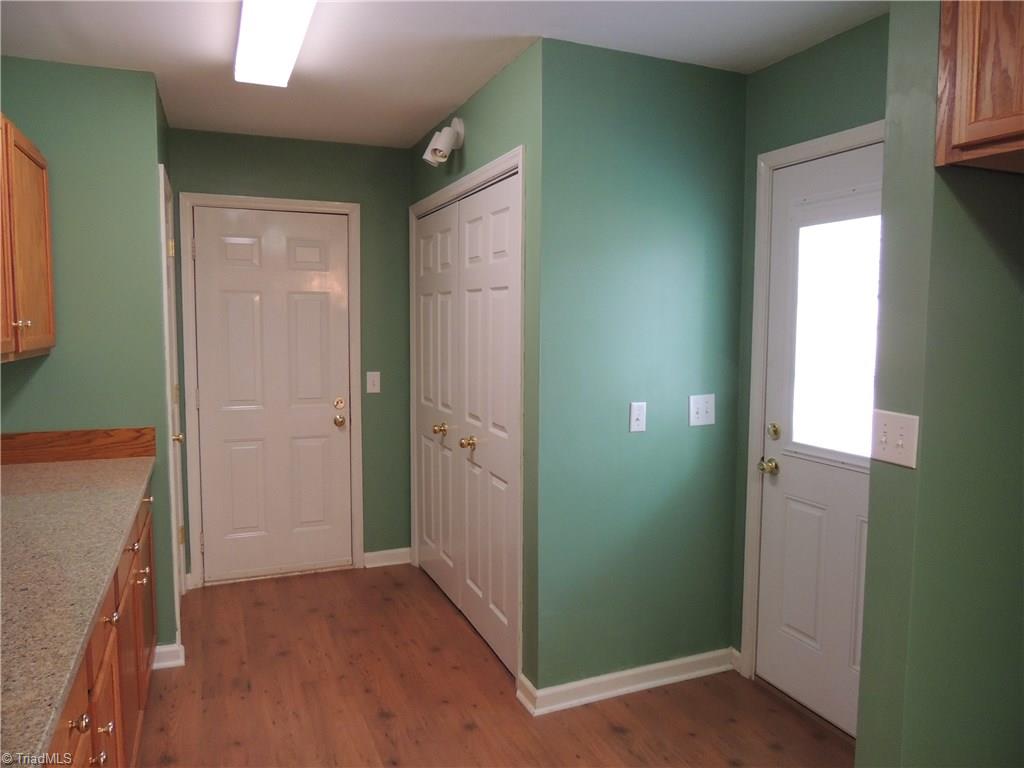 7606 Keating Drive Oak Ridge, NC 27310 - Photo 8 of 30