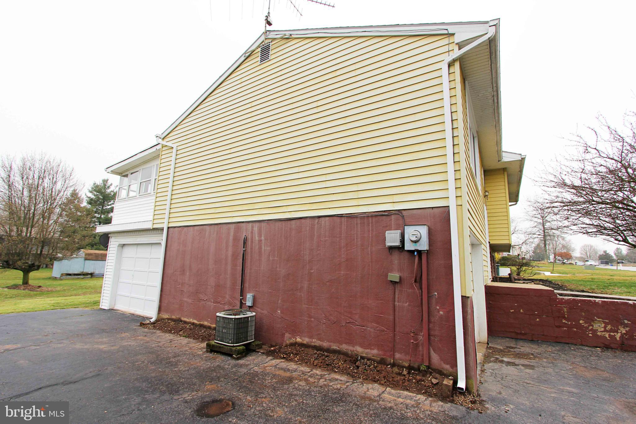 4317 Winchester Road Dover, PA 17315 - Photo 7 of 56 Gallery Image 7
