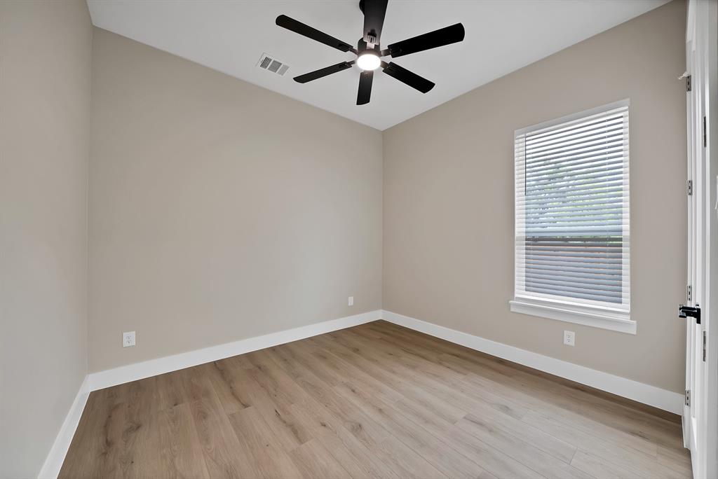 906 North State Street Decatur, TX 76234 - Photo 32 of 40