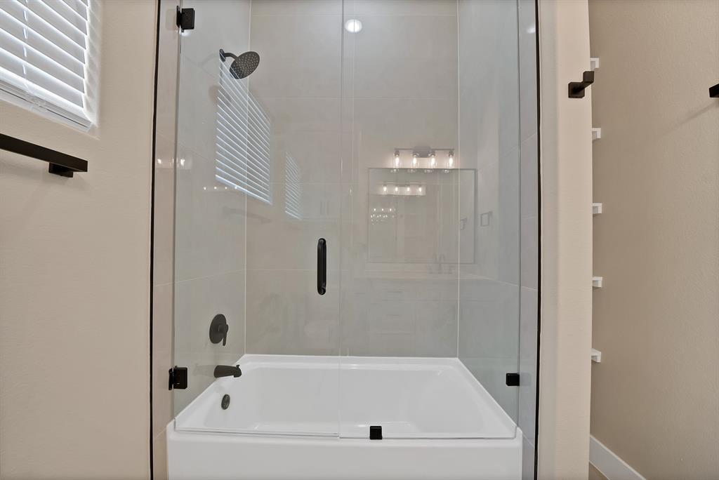 906 North State Street Decatur, TX 76234 - Photo 34 of 40